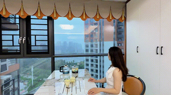 伊盾门窗·实景案例丨新家坚持装落地窗，完工后邻居惊呆了！